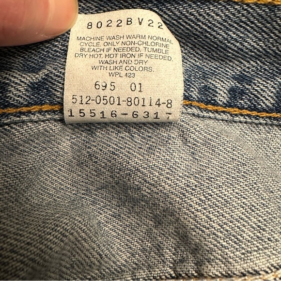 Y2K Levi’s 515 bootcut women’s lower rise medium wash denim size 10 - Picture 9 of 10